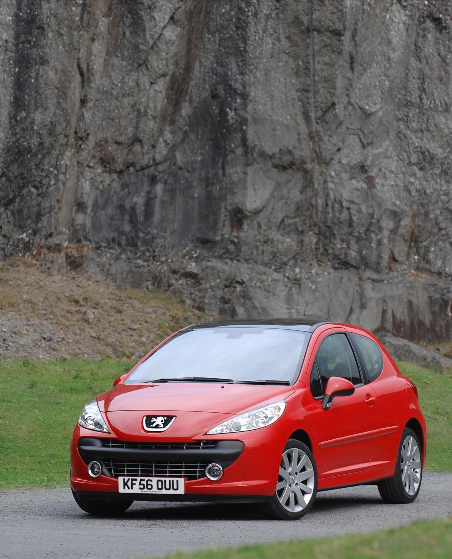  Peugeot 207 2006 года  (фото 61 из 180)